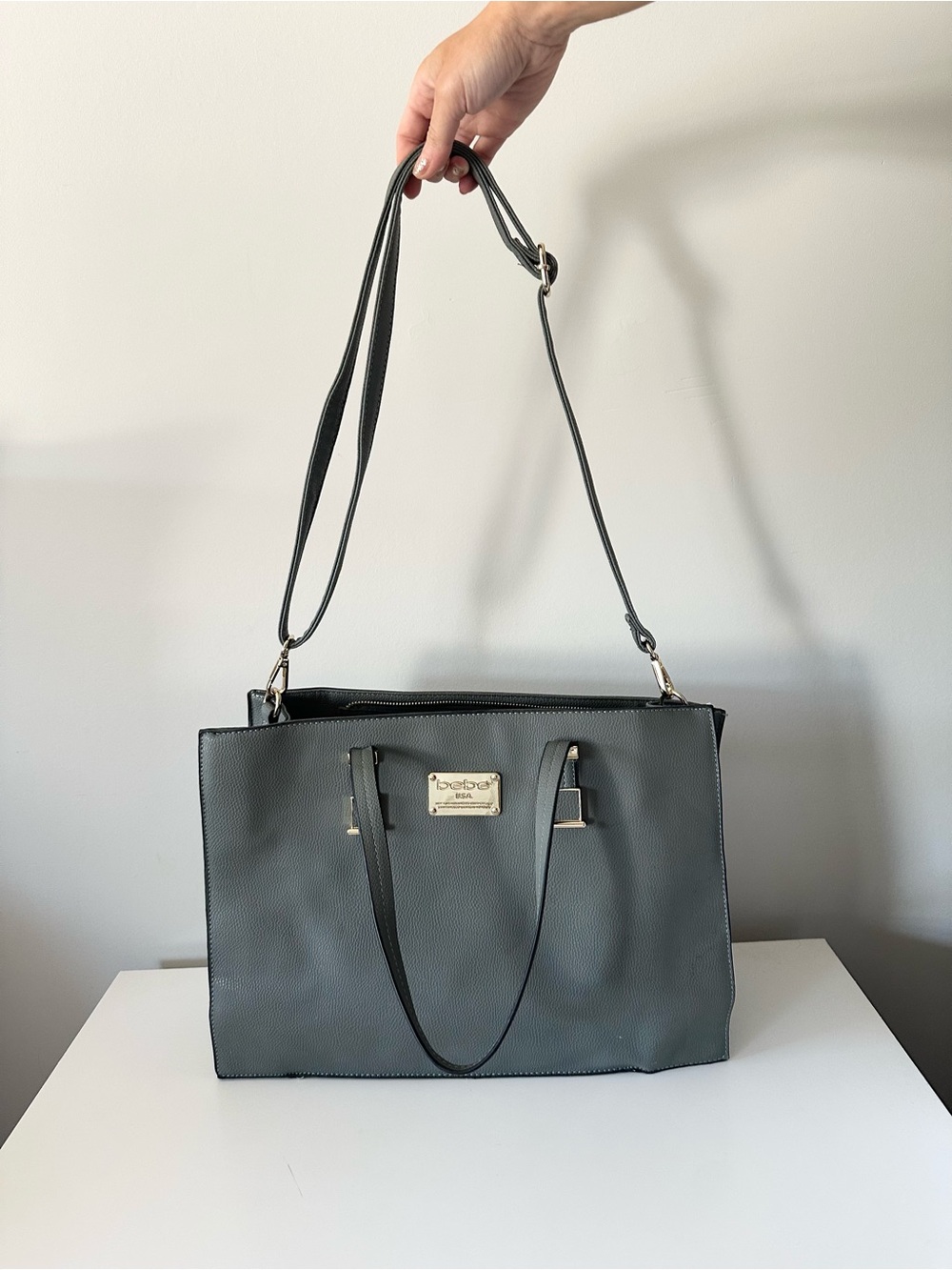 🌿 Bebe • Shoulder Bag - Picture 2 of 8